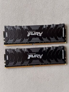 Kingston FURY Renegade DDR4 RAM  64GB (2x32GB)